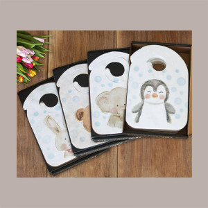 300 Pz Bavaglini Baby Bambino Colore Bianco Puppy in Tessuto Tnt [2294e4ec]