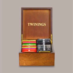 Scatola Legno 4 Scomparti + 40 Filtri Tè Verde Assortiti Twinings [9098b694]