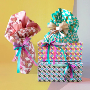 12 Pz Bag Box Geometric Multicolor Ideale per Confezioni Pasquali e Porta Colombe 33,5x23,5x14cm