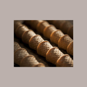 Porta Coni Cialde Piccolo Girevole 5 Fori in Plexiglass Base e Top Satinati [b608029c]