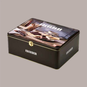 BABBI Babbini Waferini Assortiti, Cioccolatini al Latte e Fondente, Confezione Regalo in Latta da 2000g, 180 Pezzi, 340x265x130mm