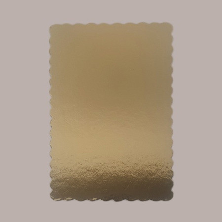 Sottotorta Vassoio Cartone Rettangolare Bordo Smerlato Ala Oro Nero Usa e Getta 25x35 cm 10 Kg [20c39264]