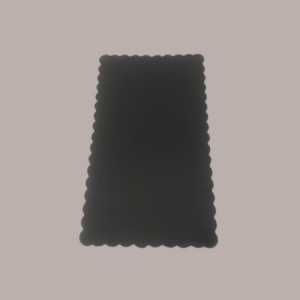 Sottotorta Vassoio Cartone Rettangolare Bordo Smerlato Ala Oro Nero Usa e Getta 17x30cm 10 Kg