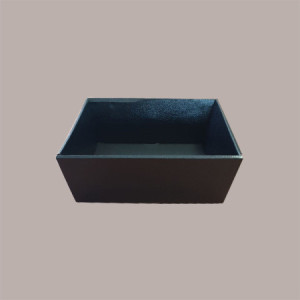 Cesto per Confezioni Natalizie Vassoio Conico in Cartoncino Nero grafica effetto pelle quadrato mini 210x210H90mm 10  [ad4bdf40]